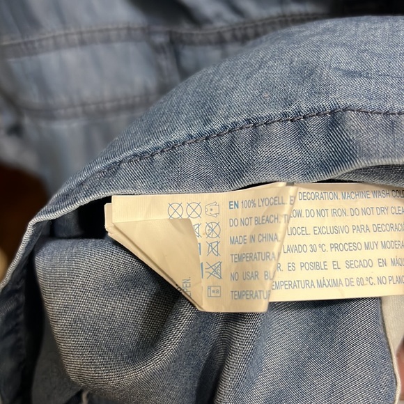 New Blue Forever 21 Romper Size 1X - Picture 9 of 9